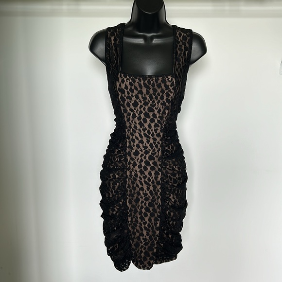 BCBGMaxAzria Renee Mini Dress, size Large - Picture 4 of 15